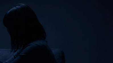 「どうせ私は」と繰り返す夜